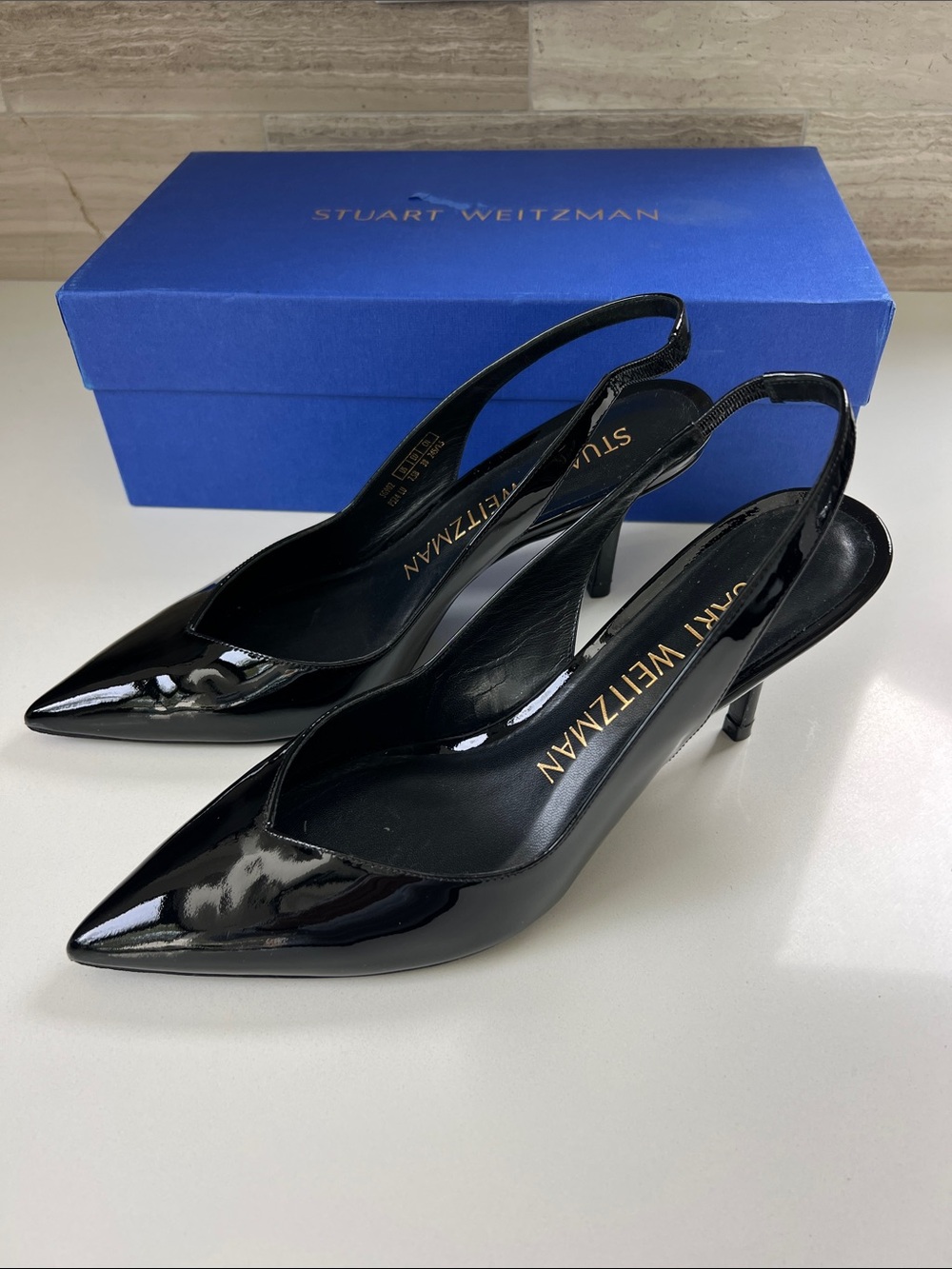 Stuart Weitzman Eva 75 black patent leather pointed toe slingback pumps heel 7.5